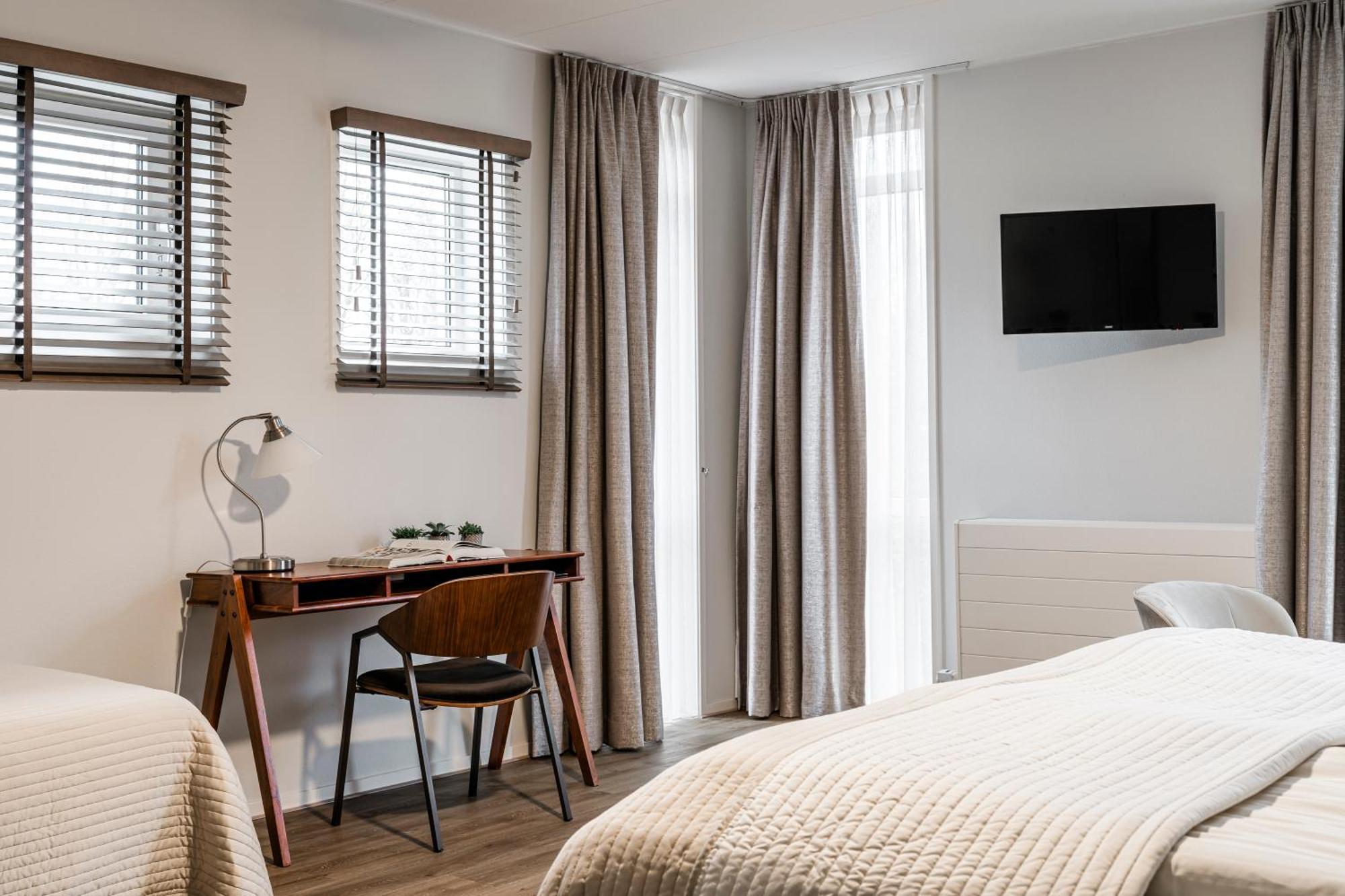 De Logerie Bed & Breakfast Енкхейзен Екстериор снимка