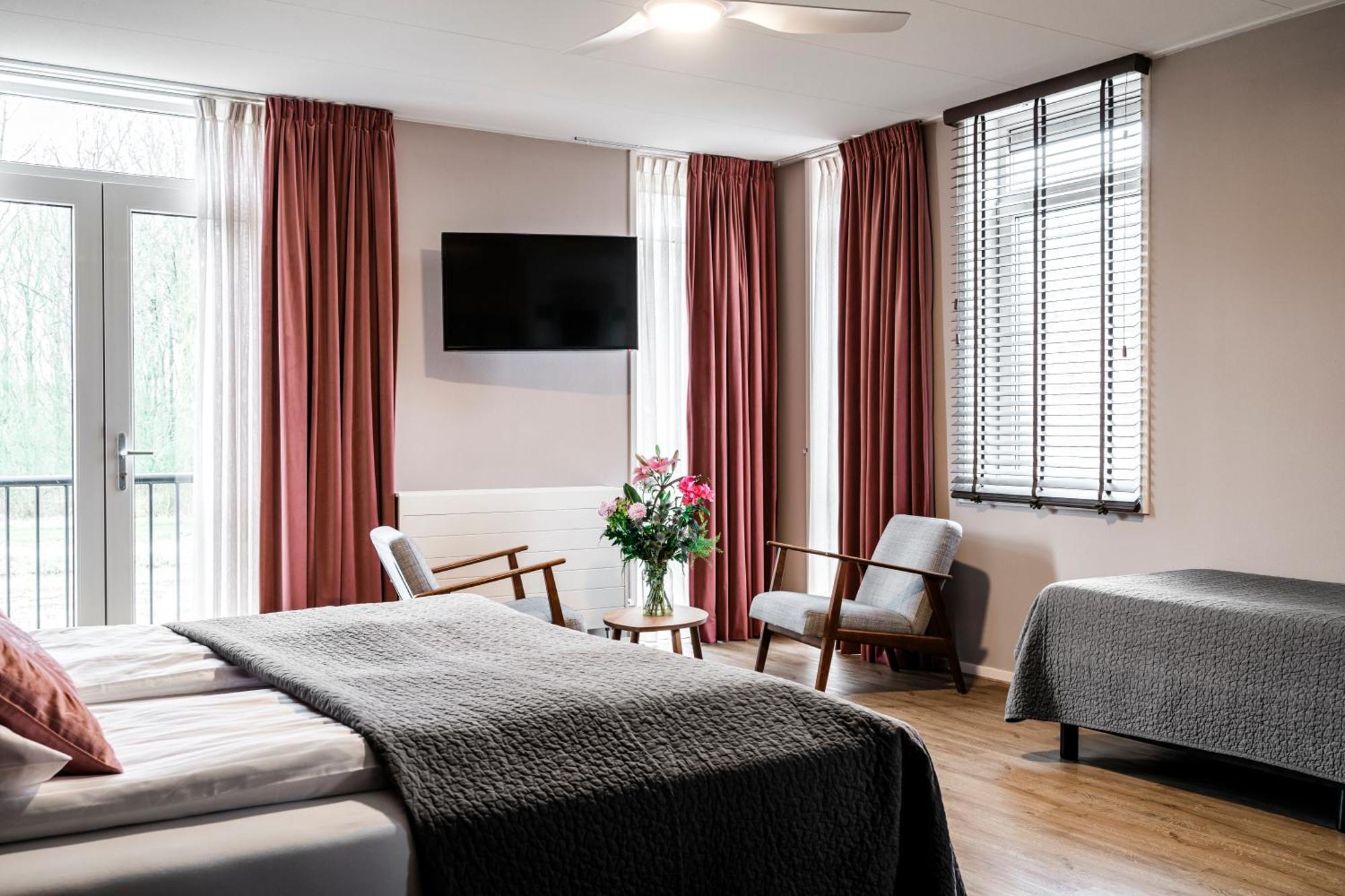 De Logerie Bed & Breakfast Енкхейзен Екстериор снимка